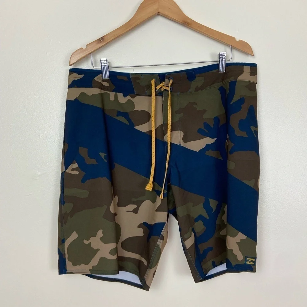 Billabong T Street Airlite Stretch Boardshort Baggies Camo Swim Beach Summer 36